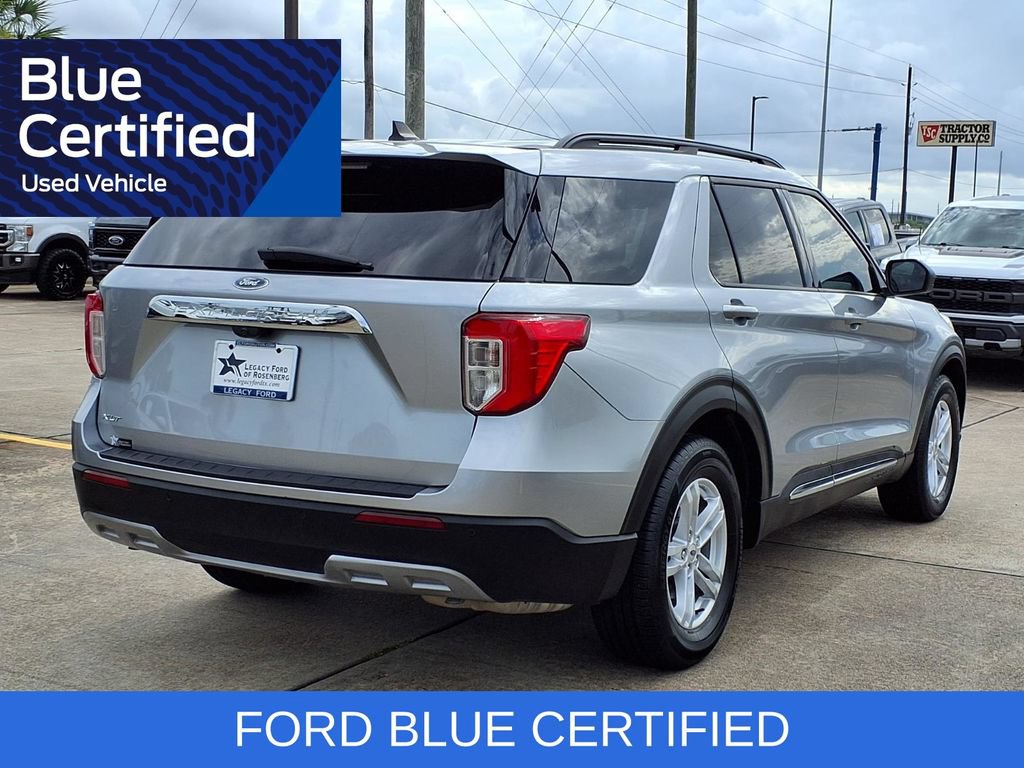 Certified 2024 Ford Explorer XLT w/ Equipment Group 202A RWD image 2