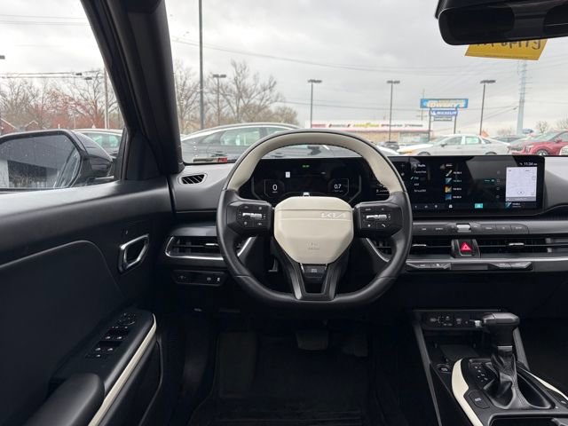 Certified 2025 Kia K4 GT-Line w/ GT-Line Sunroof Package image 9