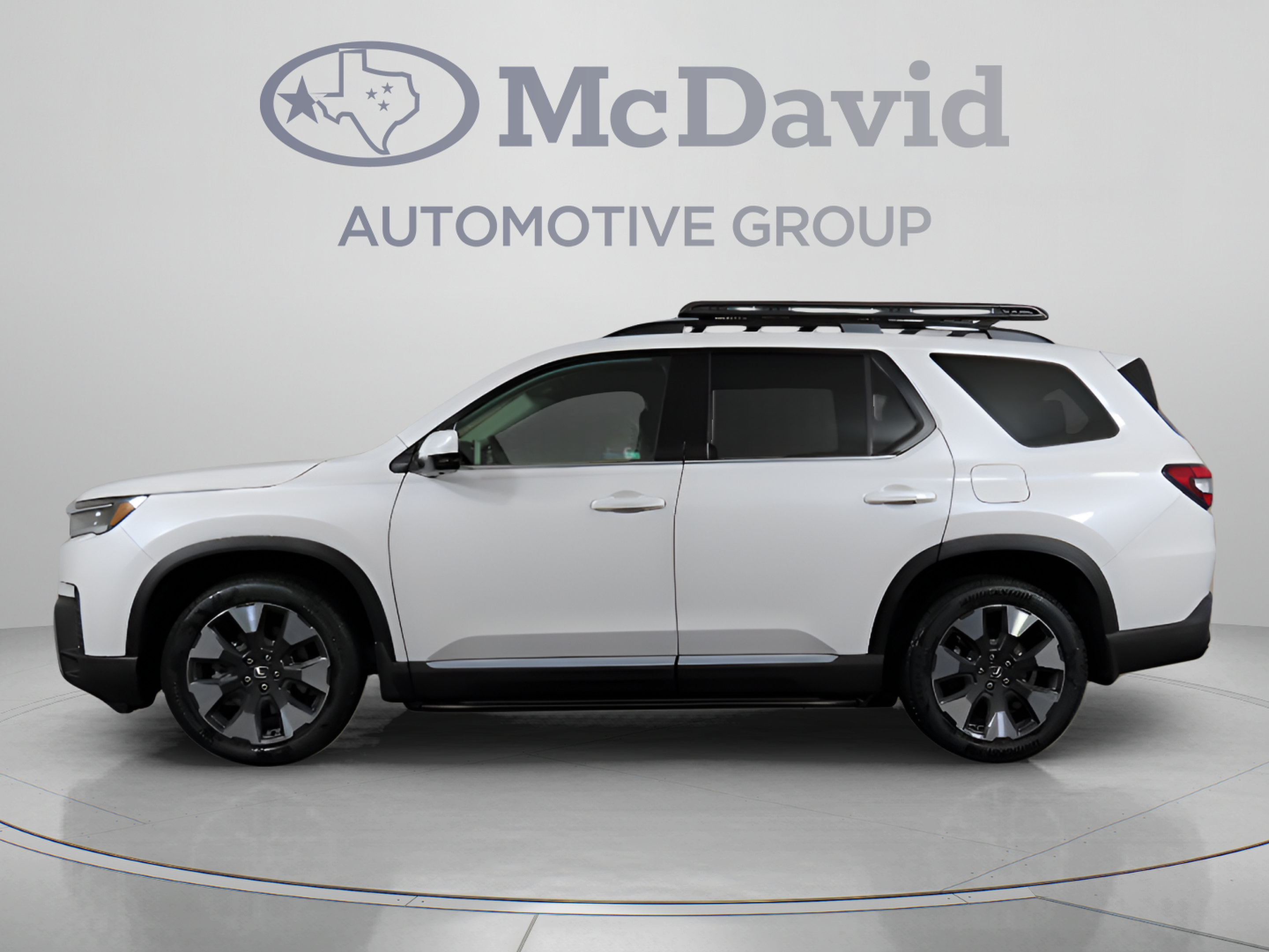 New 2026 Honda Pilot Elite image 2