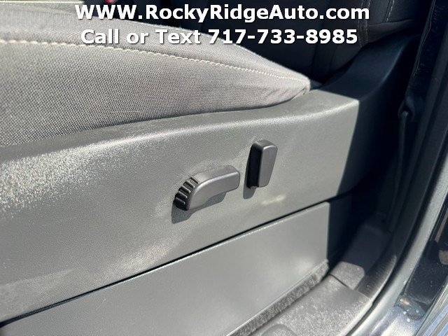 Used 2023 Nissan Frontier SV w/ Tow Package AWD/4WD image 28