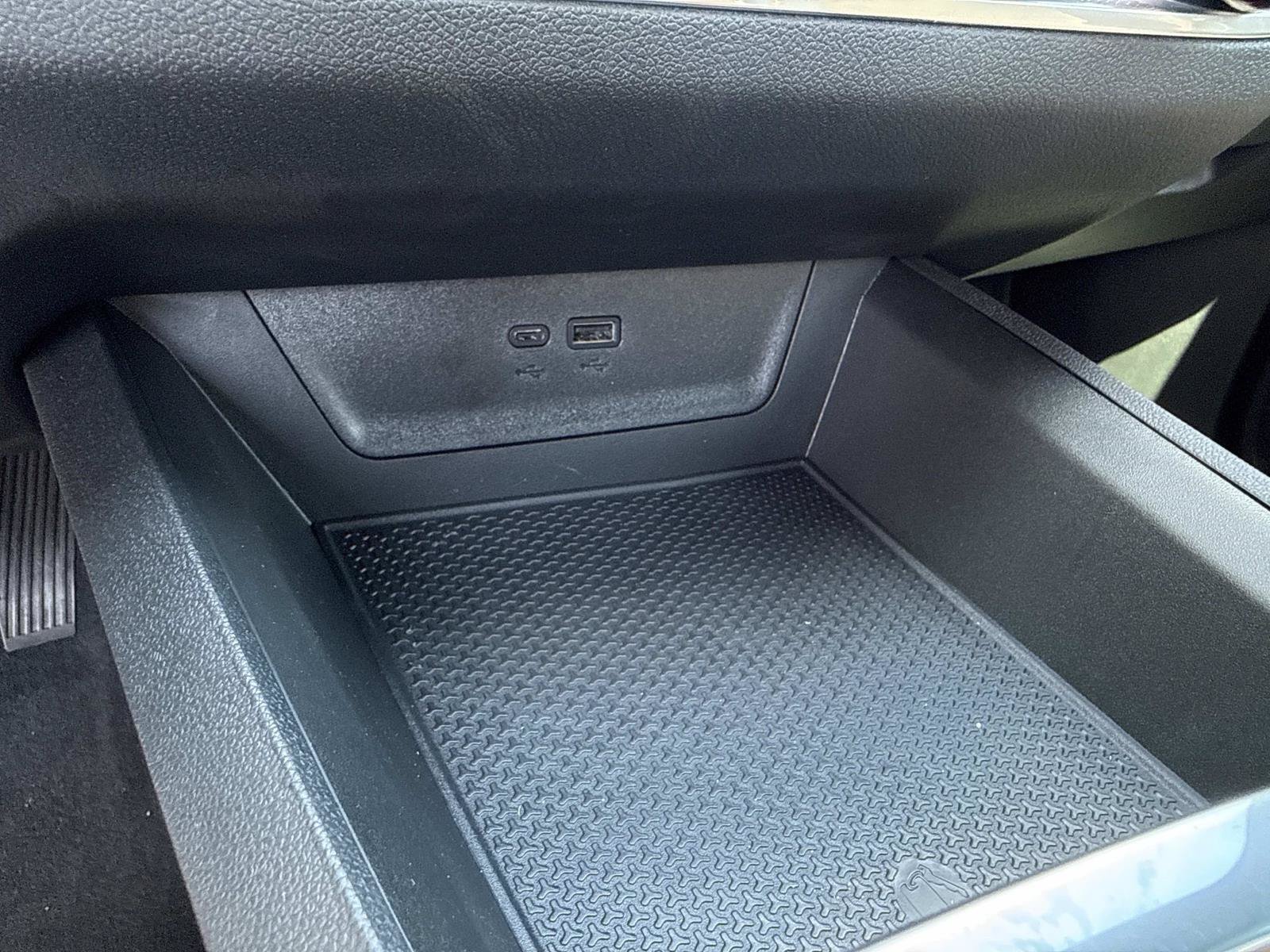 New 2027 Chevrolet Equinox ACTIV w/ Safety and Technology Package FWD image 27