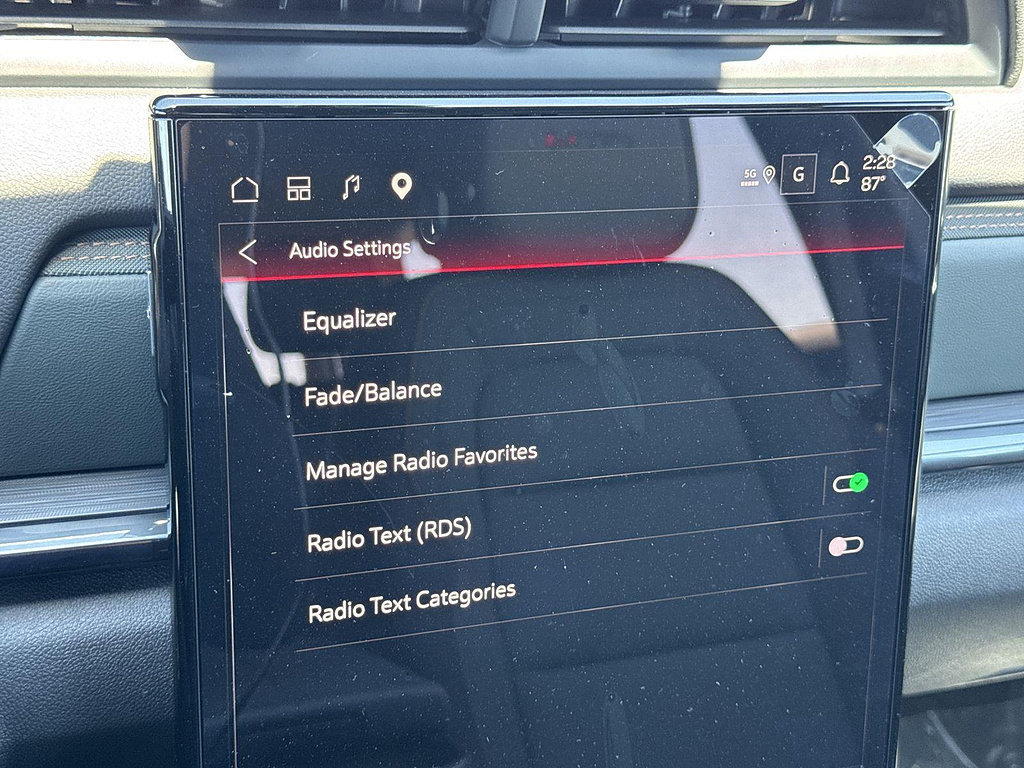 New 2027 GMC Terrain AT4 w/ Technology Package II AWD/4WD image 29