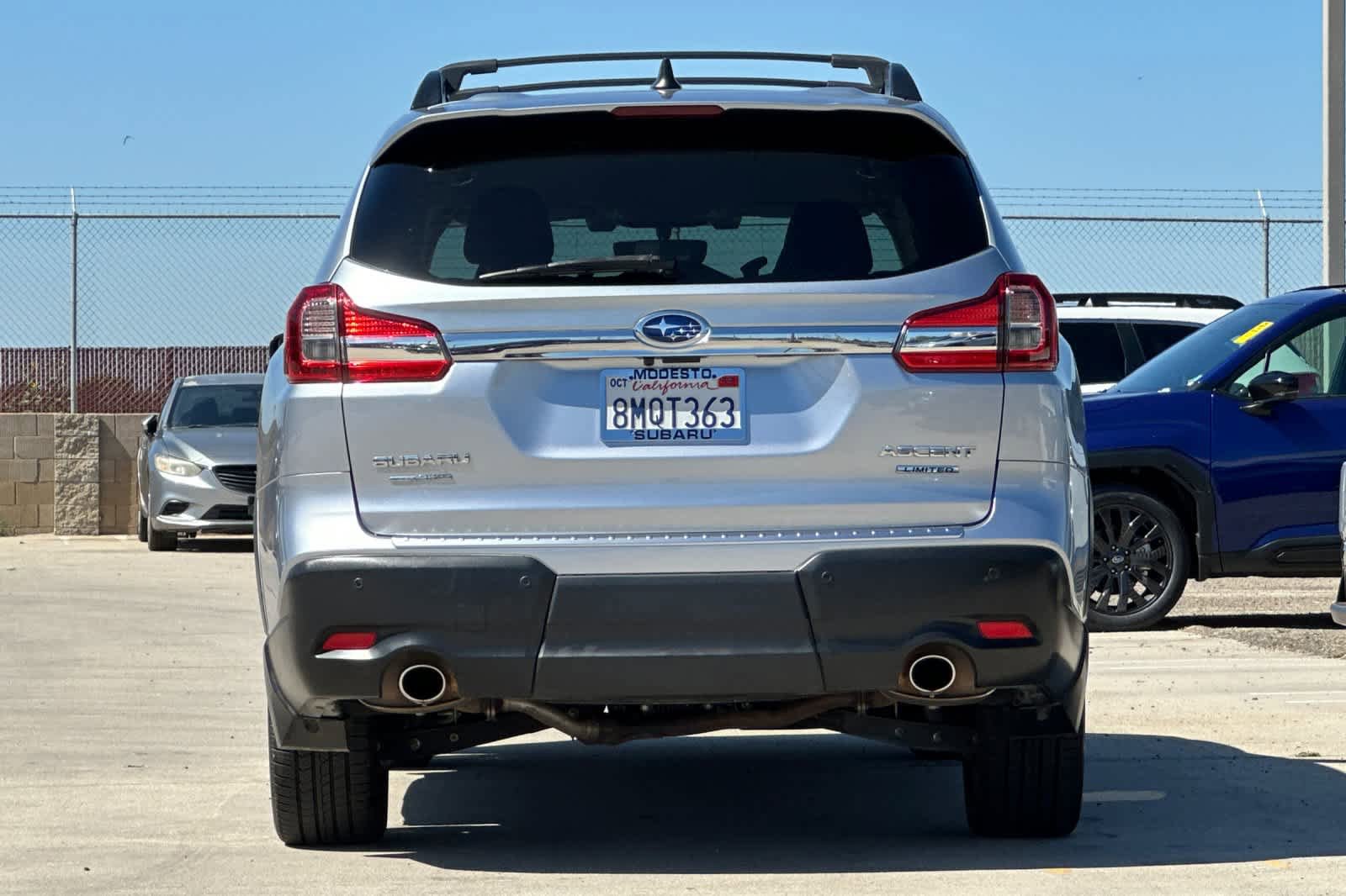 Used 2020 Subaru Ascent Limited w/ Popular Package #3 AWD/4WD image 4