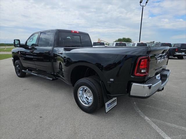 New 2026 RAM 3500 Tradesman AWD/4WD image 34