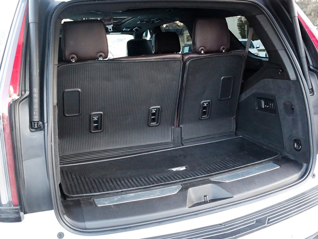 Used 2021 Cadillac Escalade Premium Luxury Platinum image 24