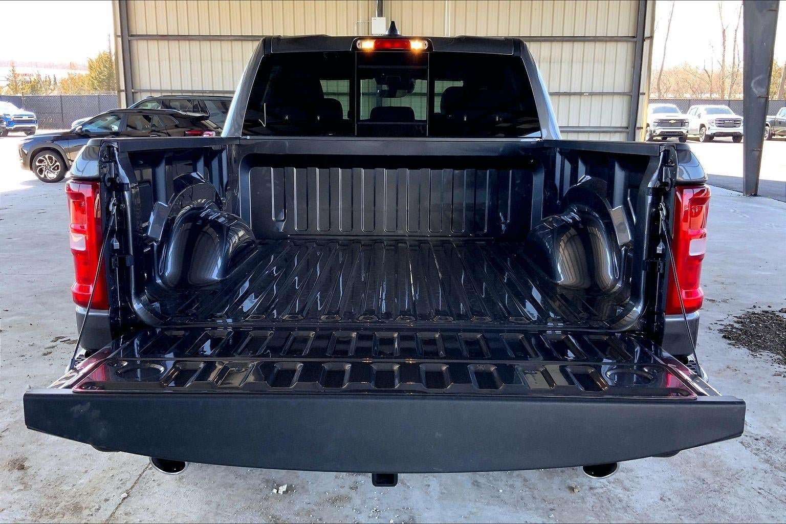 New 2026 RAM 1500 Big Horn AWD/4WD image 5