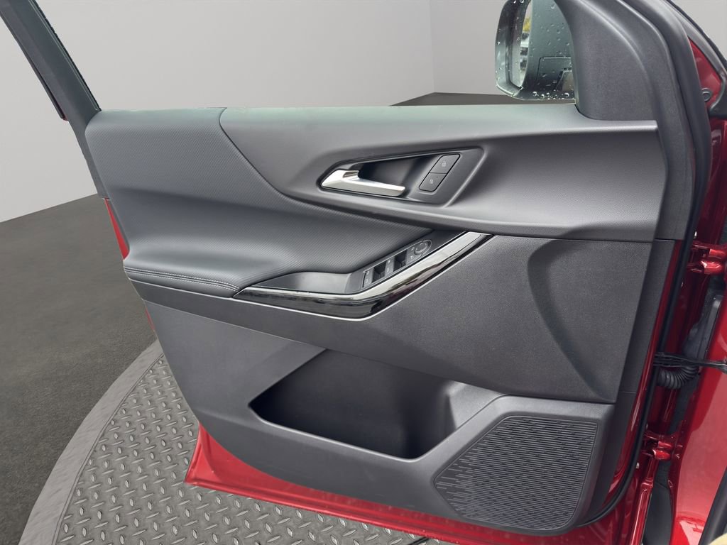 New 2026 Chevrolet Equinox LT image 25