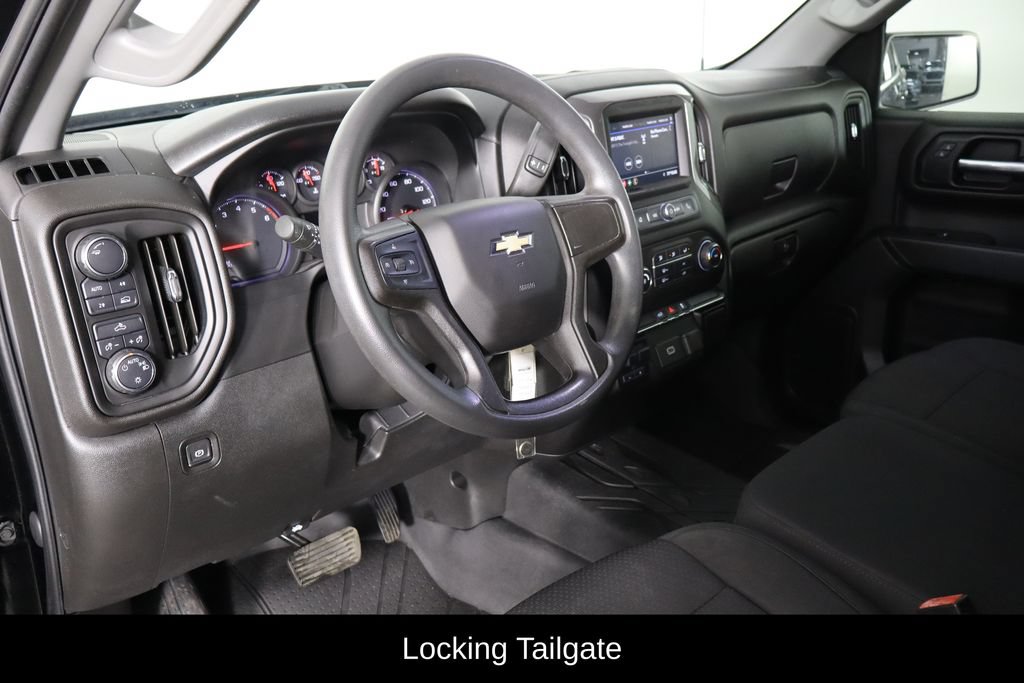 Used 2020 Chevrolet Silverado 1500 Custom w/ Custom Value Package AWD/4WD image 23