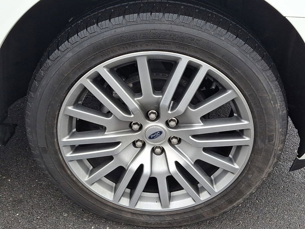 Used 2022 Ford Expedition Platinum image 11