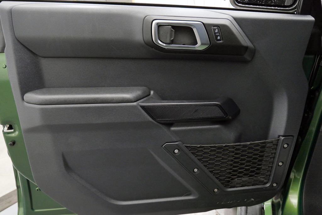 Used 2025 Ford Bronco Big Bend AWD/4WD image 13