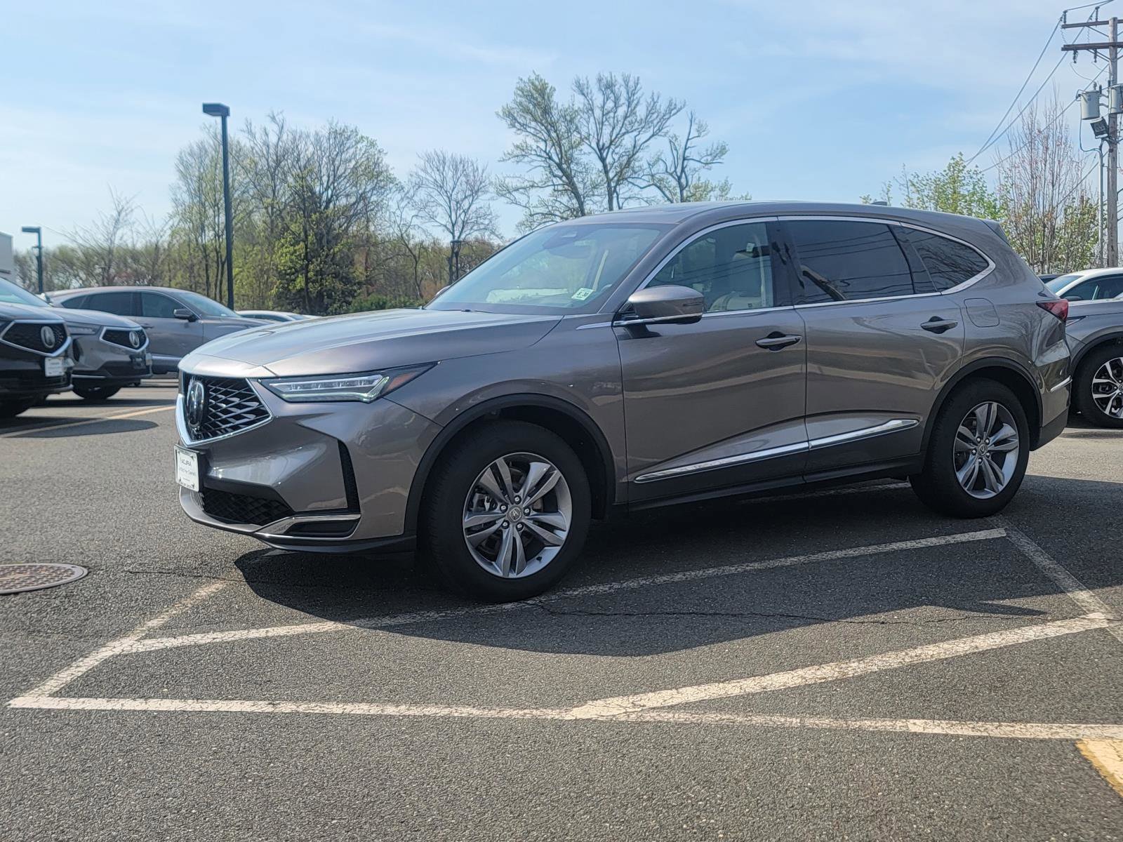 Certified 2026 Acura MDX SH-AWD image 4