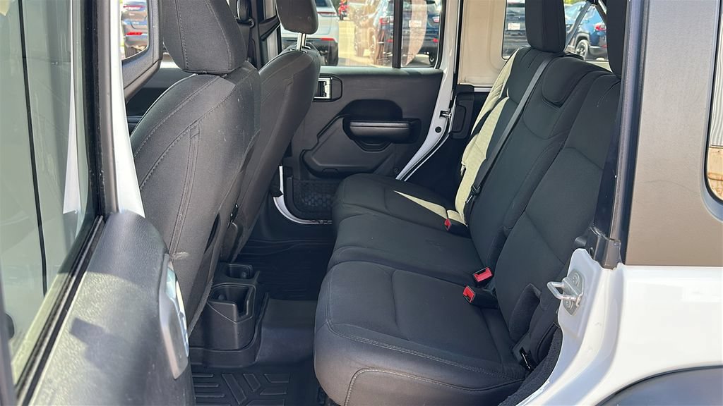 Used 2021 Jeep Wrangler Unlimited Sport AWD/4WD image 26