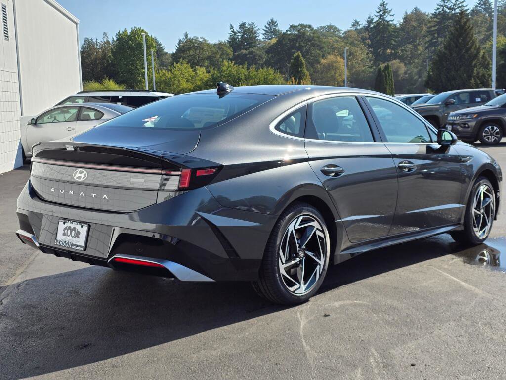 New 2026 Hyundai Sonata SEL image 4