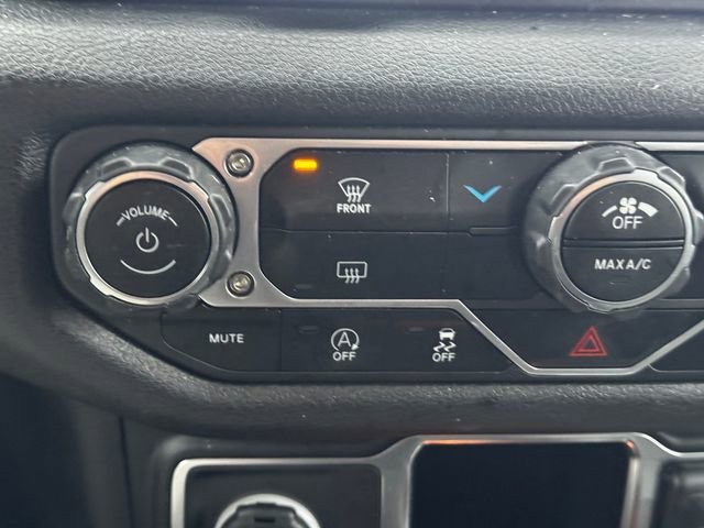 Certified 2024 Jeep Gladiator Sport image 32