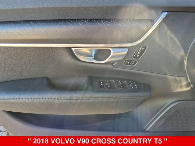 Used 2018 Volvo V90 T5 Cross Country w/ Convenience Package AWD/4WD image 11