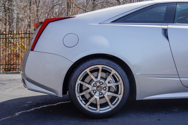 Used 2011 Cadillac CTS V w/ Wood Trim Package image 10