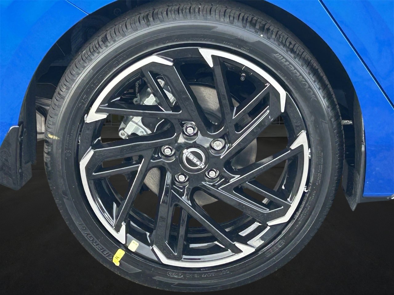 New 2026 Nissan Sentra SR w/ SR All Weather Package FWD image 9