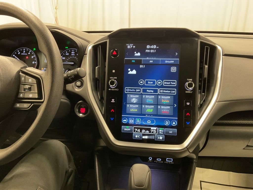 Used 2024 Subaru Crosstrek 2.0i Premium image 9