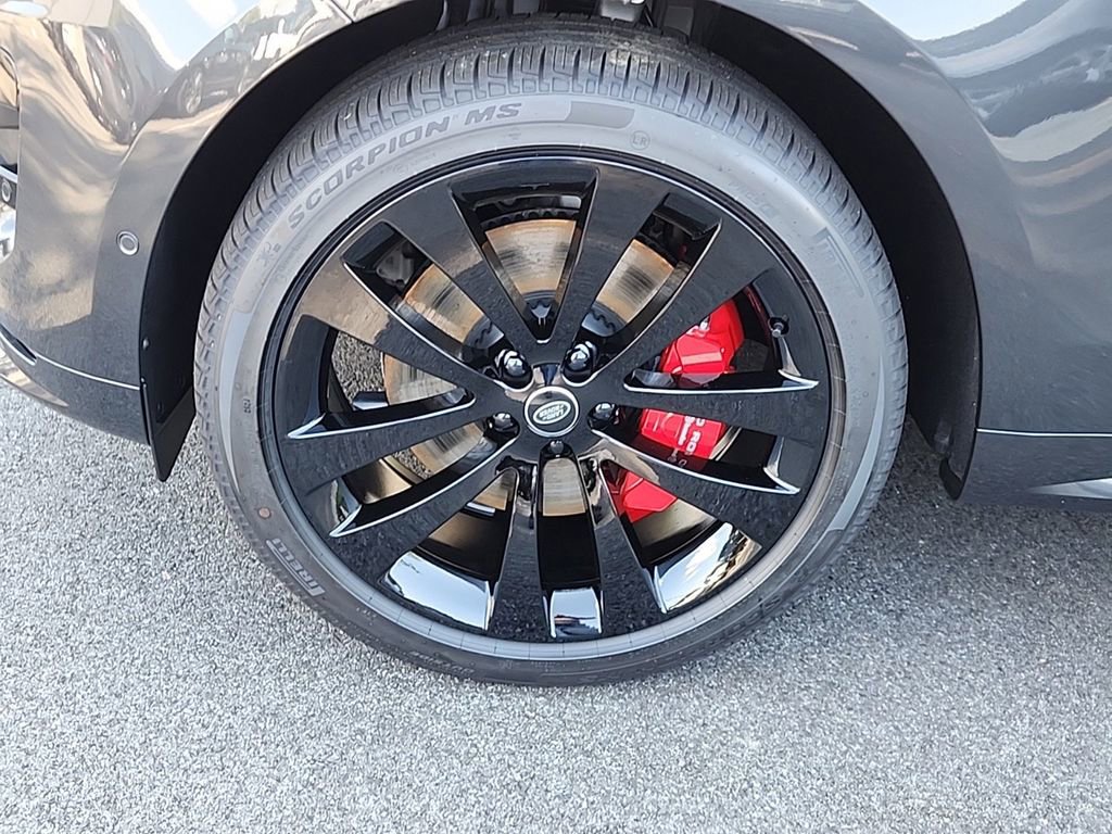 New 2025 Land Rover Range Rover Sport Dynamic SE image 9