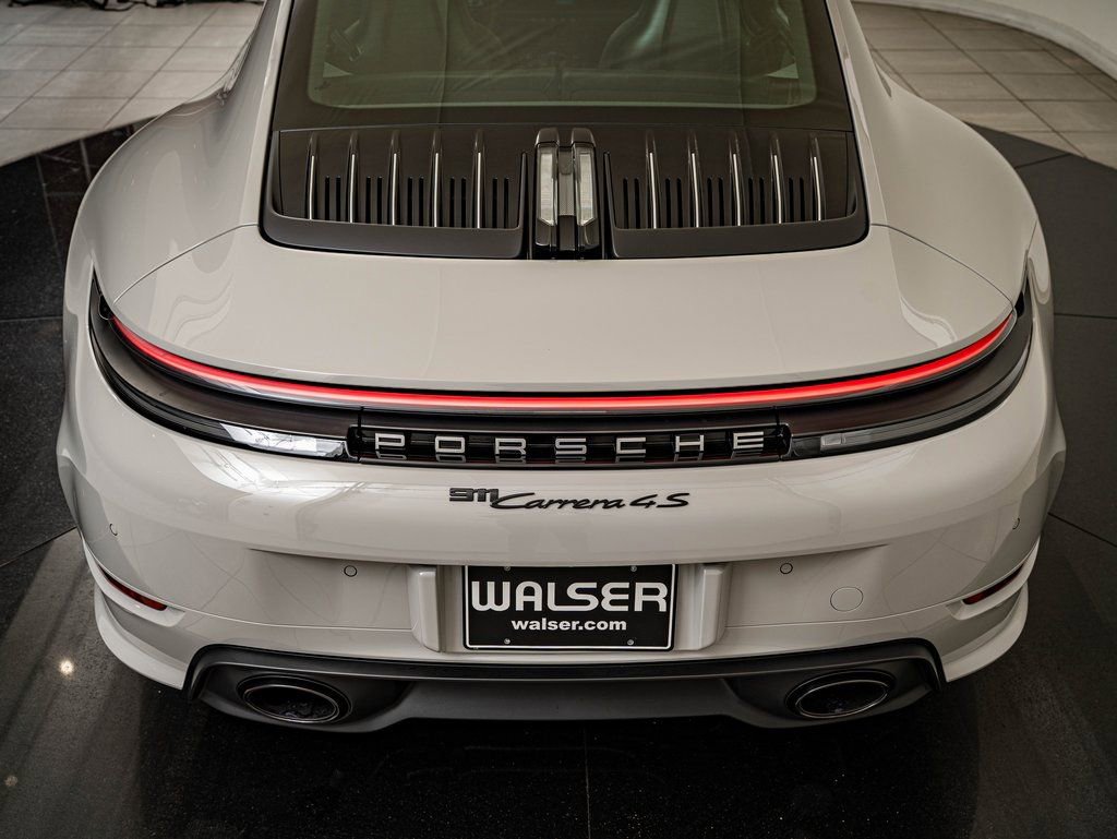 New 2026 Porsche 911 Carrera 4S image 25