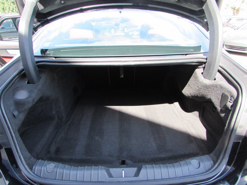 Used 2021 Jaguar XF R-Dynamic SE AWD/4WD image 26