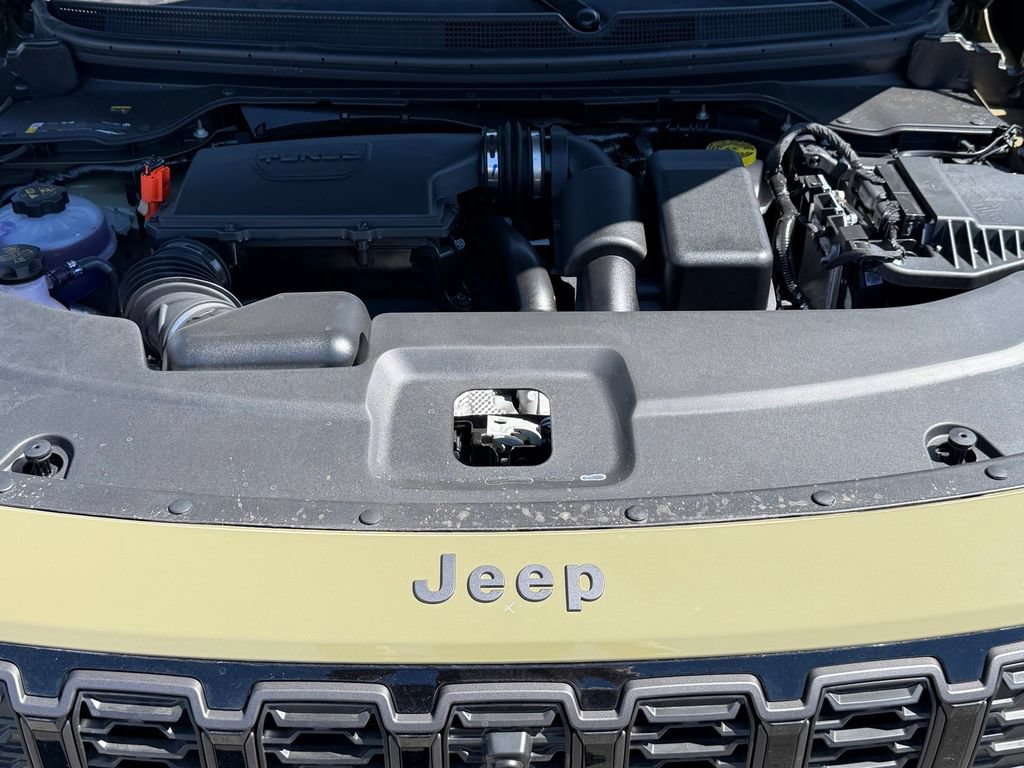 New 2026 Jeep Cherokee Overland w/ Advanced Pro Tech Group AWD/4WD image 22