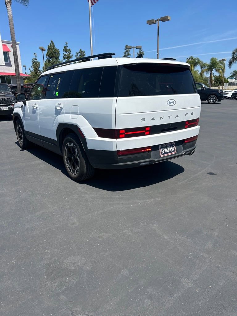 Used 2025 Hyundai Santa Fe SEL image 7