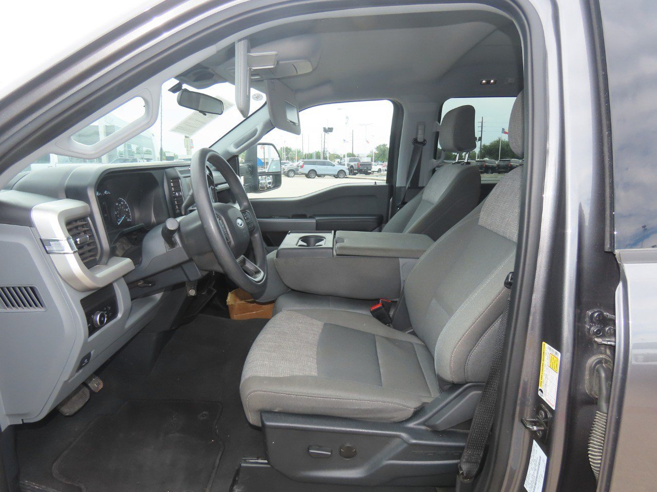 Used 2025 Ford F250 XLT AWD/4WD image 24