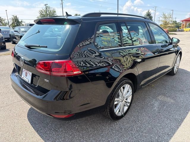 Used 2015 Volkswagen Golf TDI SE FWD image 6