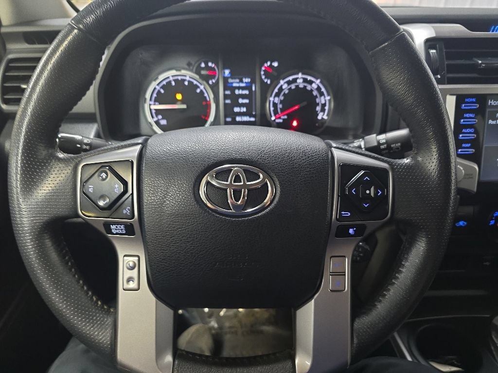 Used 2023 Toyota 4Runner TRD Sport AWD/4WD image 14
