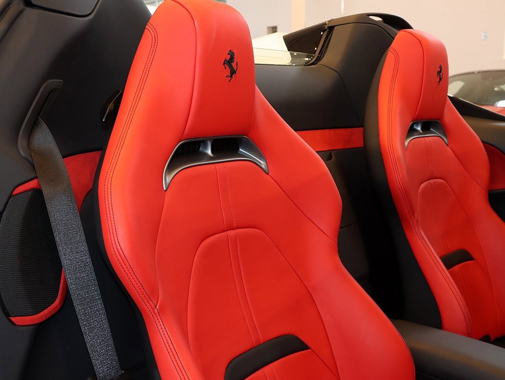 Certified 2024 Ferrari SF90 Spider image 32