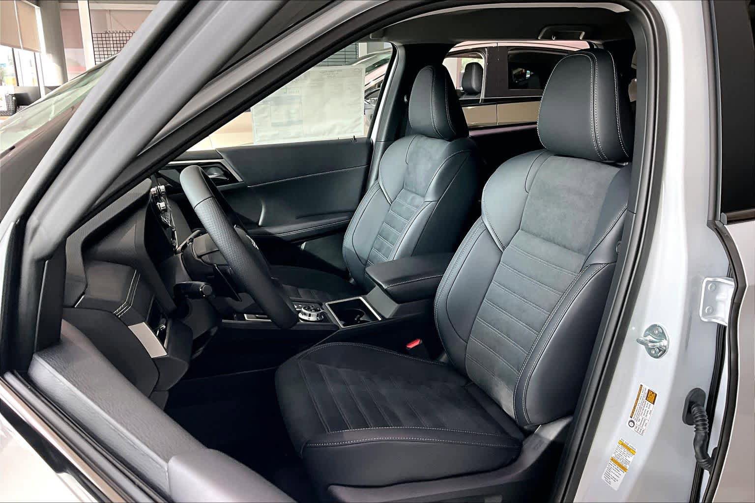 New 2026 Nissan Rogue SL image 18