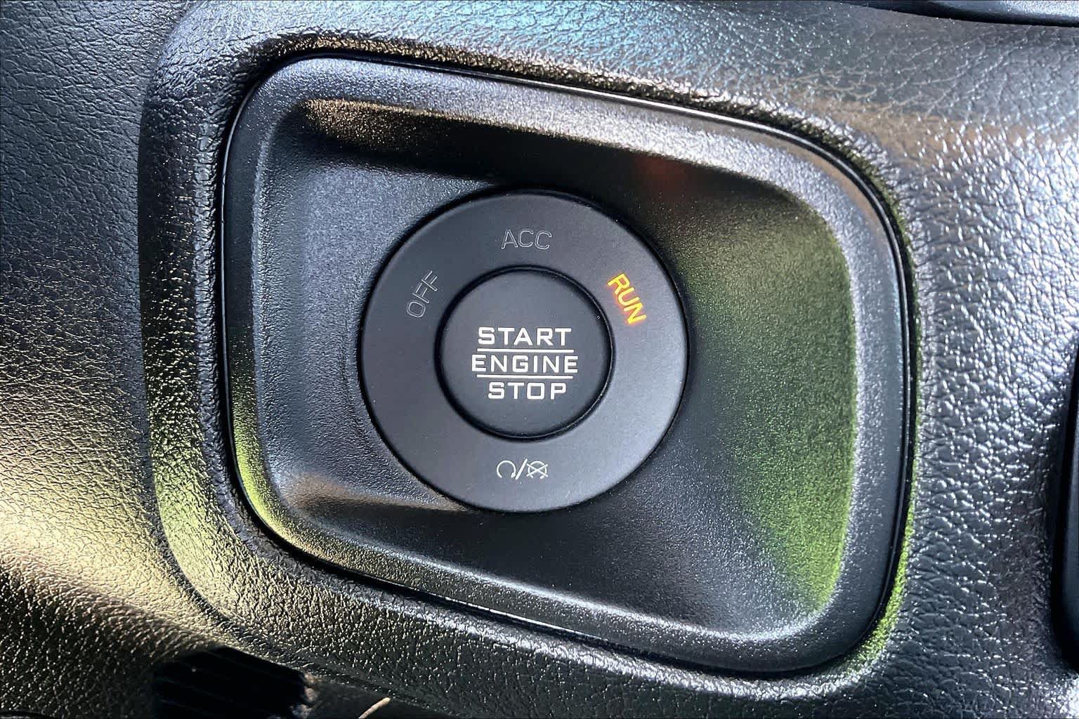 Used 2026 Jeep Wrangler Unlimited Sport AWD/4WD image 30