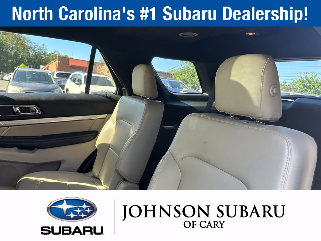 Used 2019 Ford Explorer XLT w/ Equipment Group 202A FWD image 18