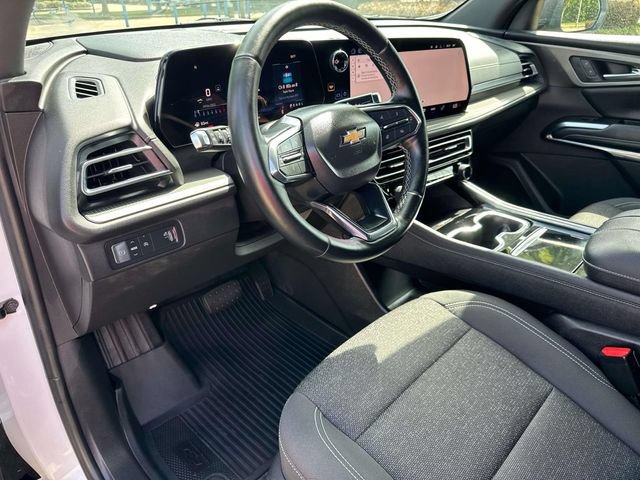 Used 2024 Chevrolet Traverse LT FWD image 24