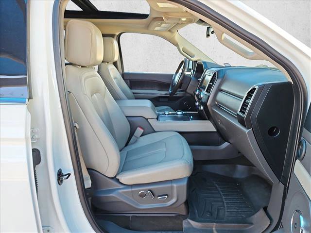 Used 2021 Ford Expedition Max Limited image 26