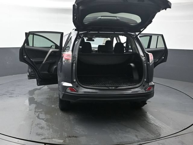 Used 2018 Toyota RAV4 LE w/ All Weather Liner Package AWD/4WD image 45