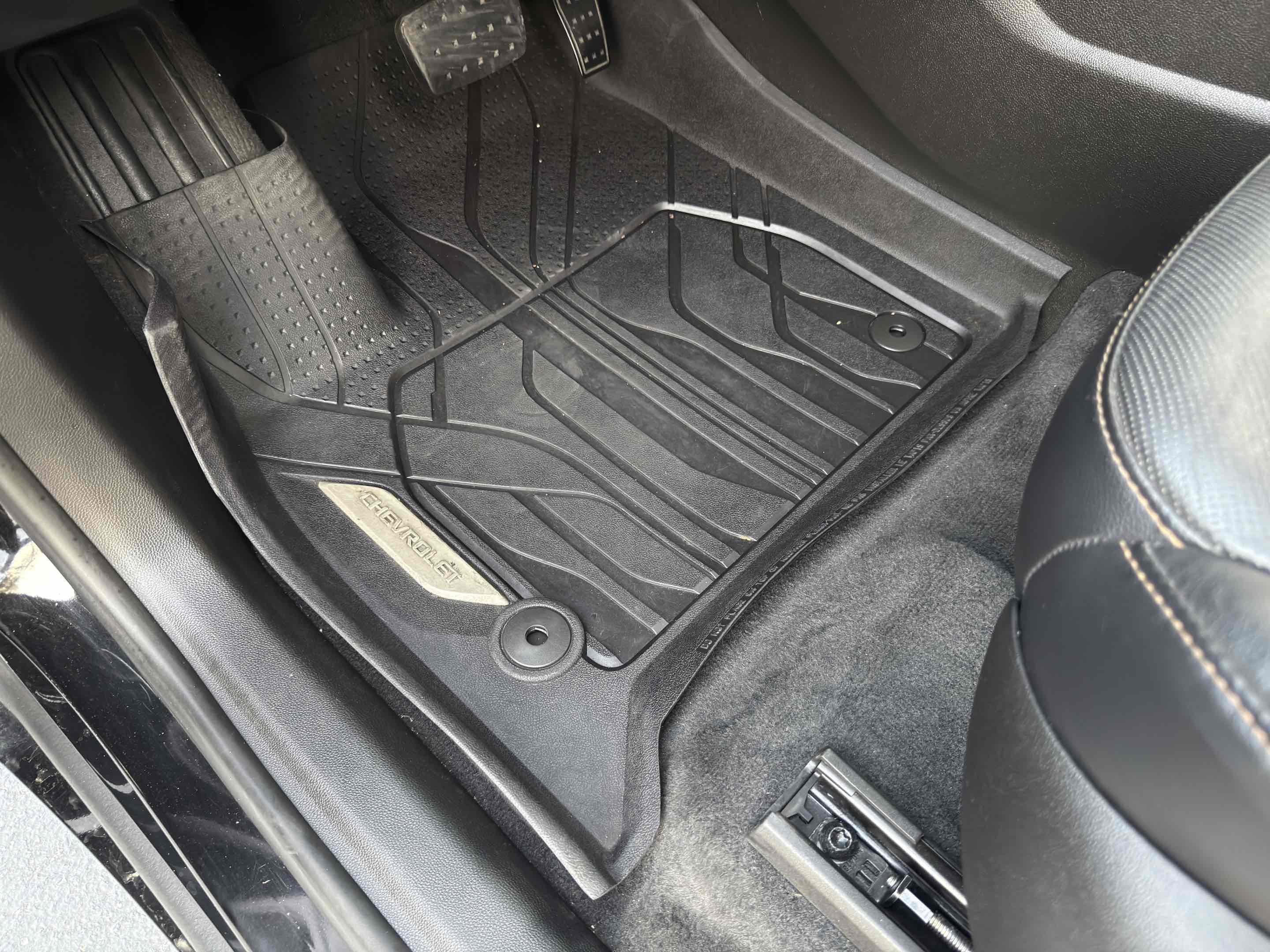 Used 2018 Chevrolet Traverse Premier w/ LPO, Black Accent Package image 33