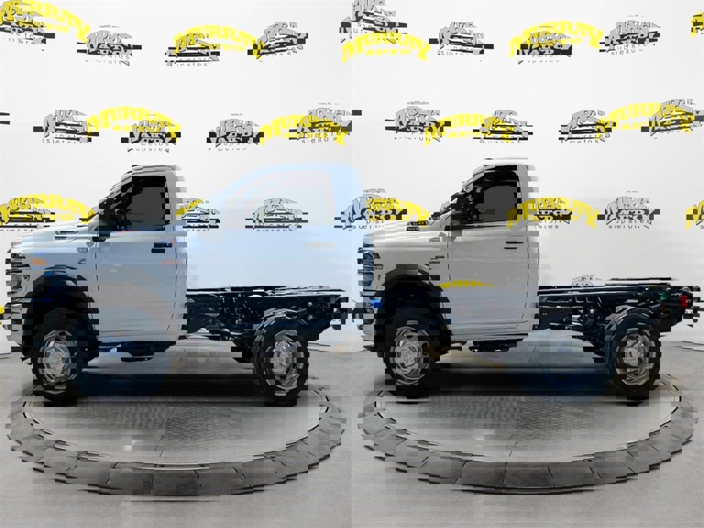 New 2025 RAM 5500 Tradesman w/ Chrome Appearance Group