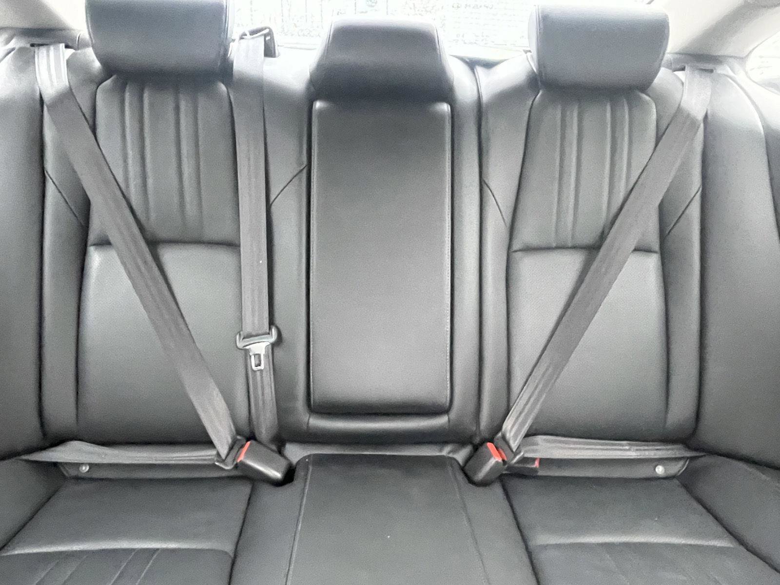 Used 2022 Honda Accord EX-L image 19