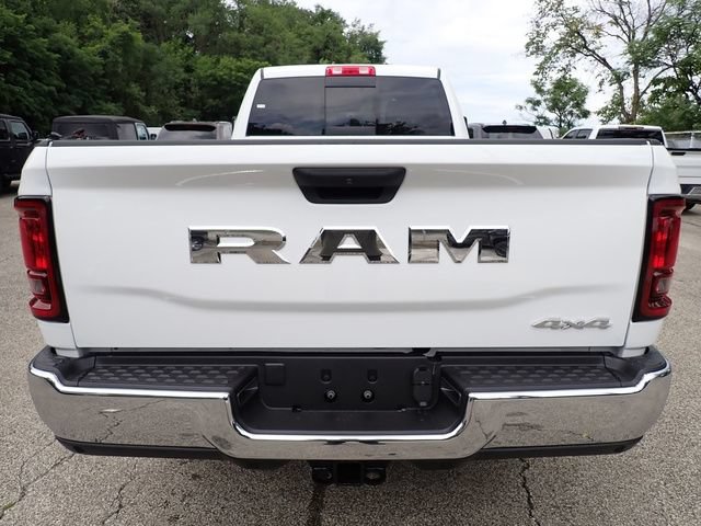 New 2026 RAM 3500 Tradesman AWD/4WD image 4