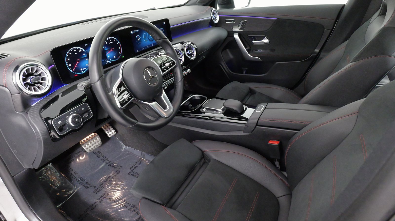 Used 2023 Mercedes-Benz CLA 250 4MATIC image 31