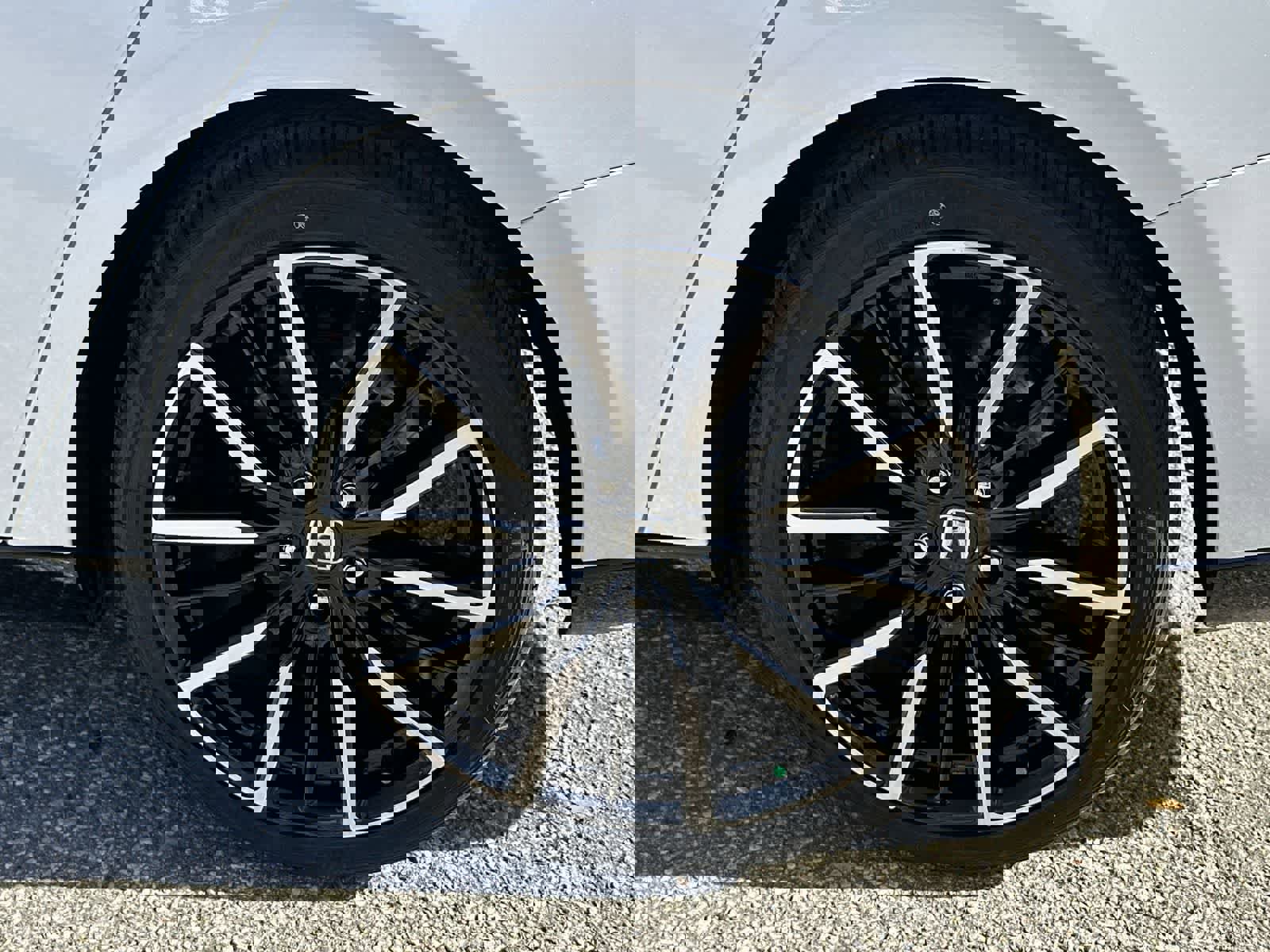 Used 2024 Honda Accord Touring image 12