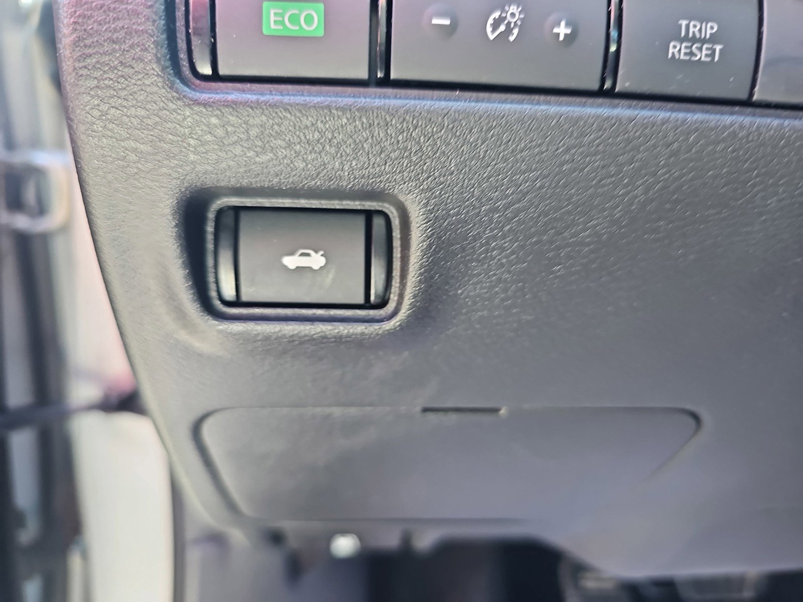 Used 2021 Nissan Sentra S FWD image 30