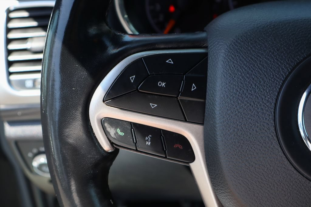 Used 2021 Jeep Grand Cherokee Laredo X RWD image 23