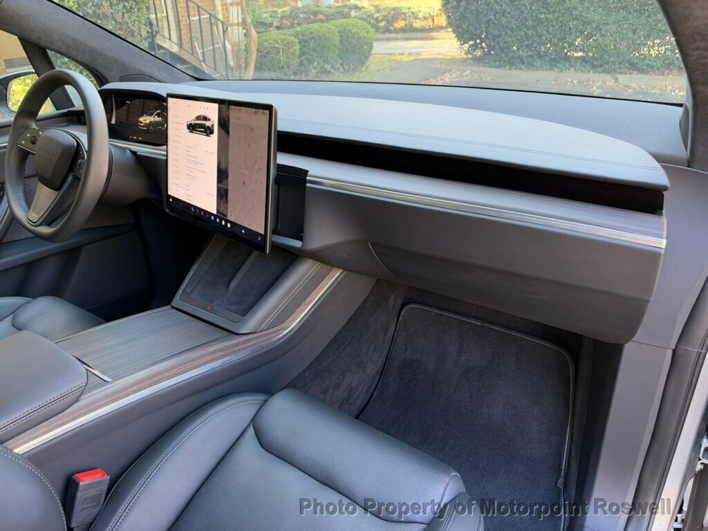 Used 2024 Tesla Model X AWD/4WD image 26