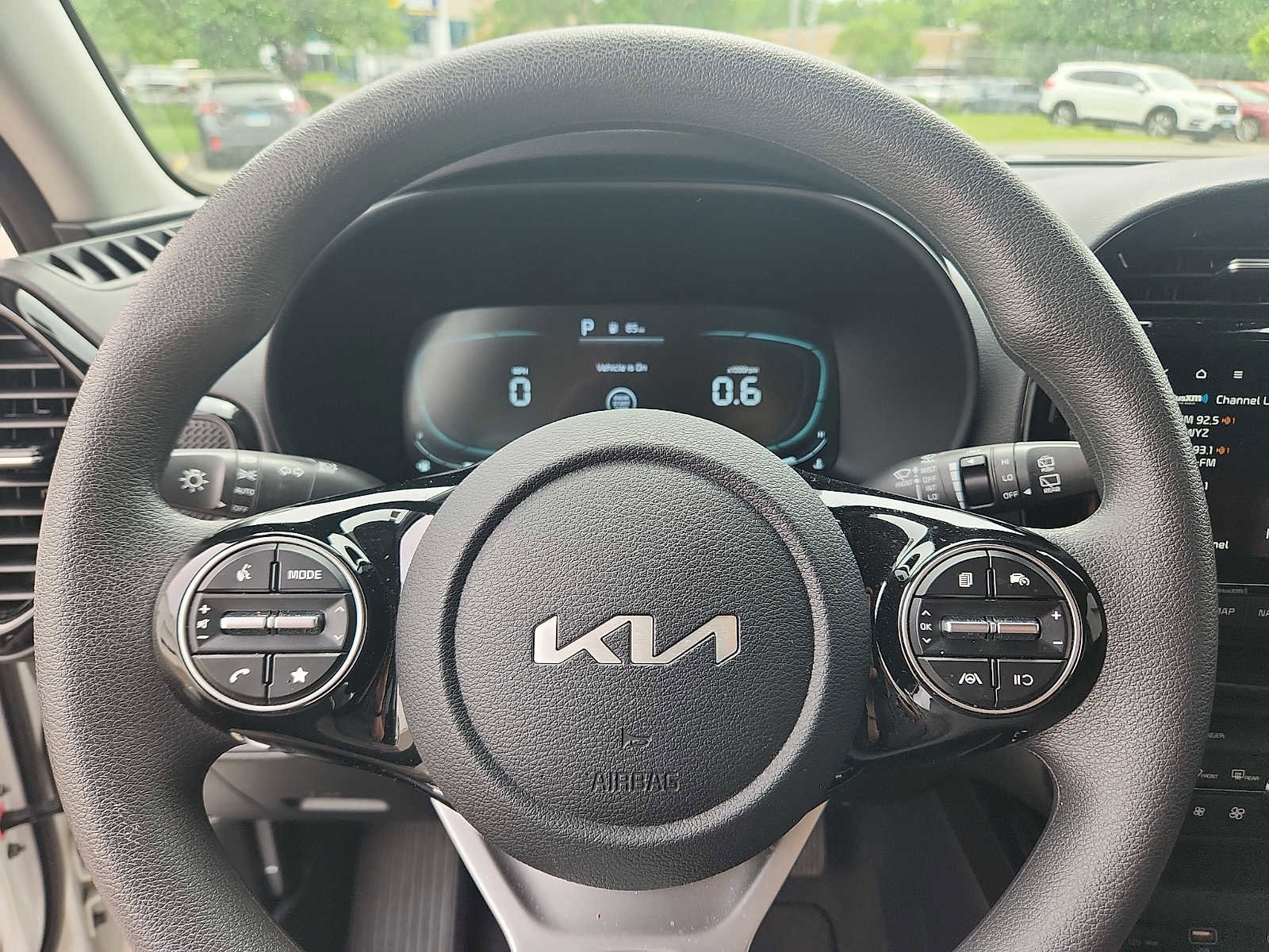 Used 2024 Kia Soul S FWD image 18