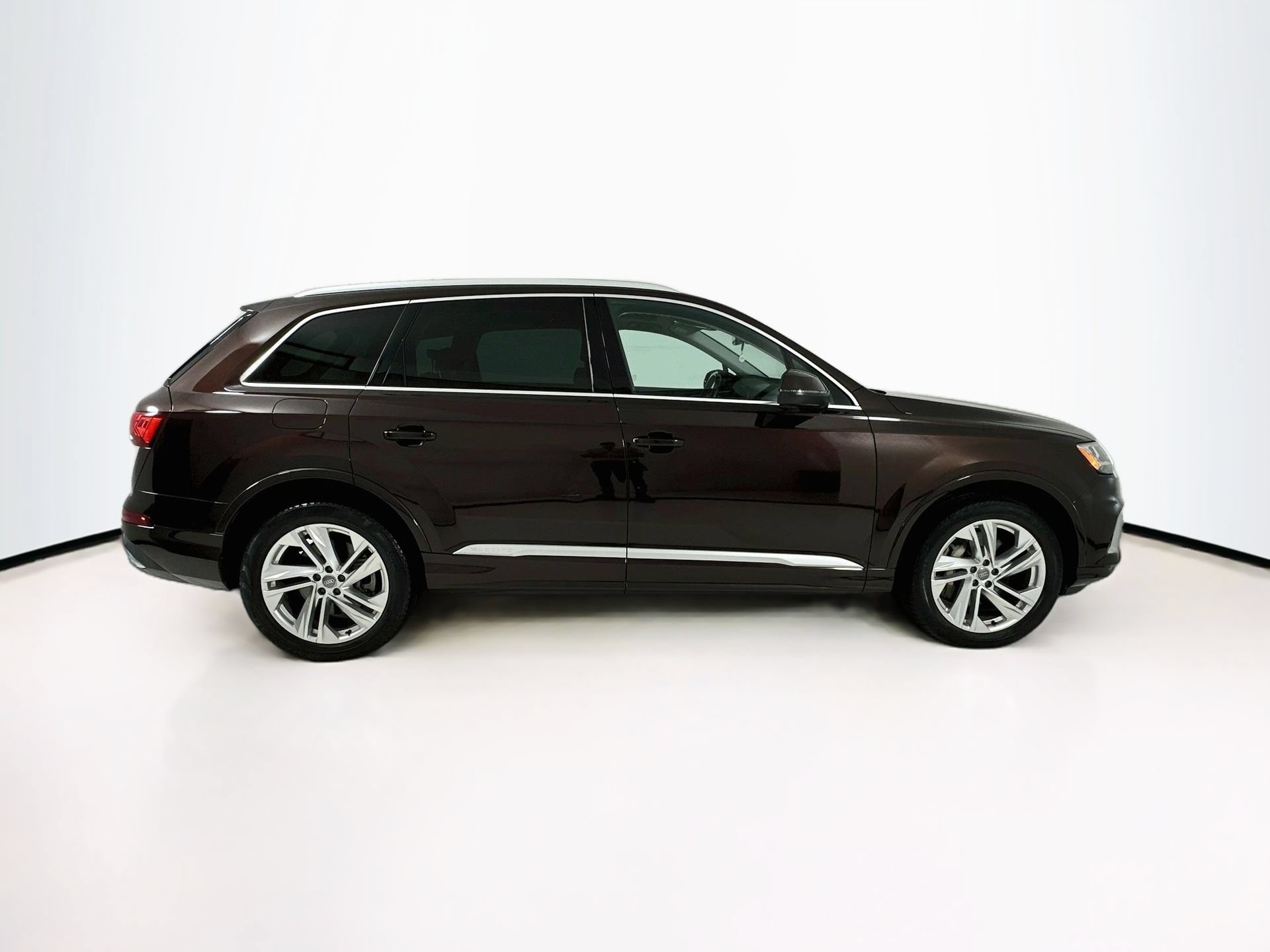 Used 2020 Audi Q7 2.0T Premium w/ Convenience Package AWD/4WD image 9