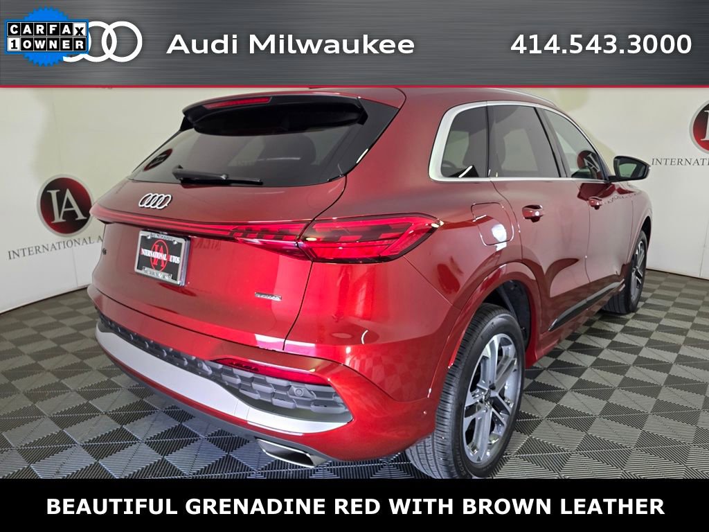 Certified 2025 Audi Q5 Premium image 4