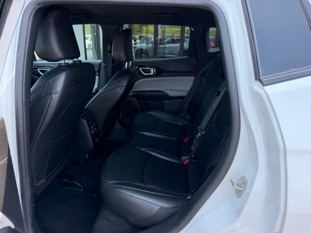 Used 2024 Jeep Compass Limited AWD/4WD image 9